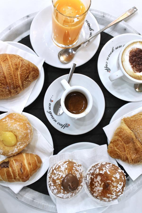 Affittacamere Bed No Breakfast Ak 2 Napoli